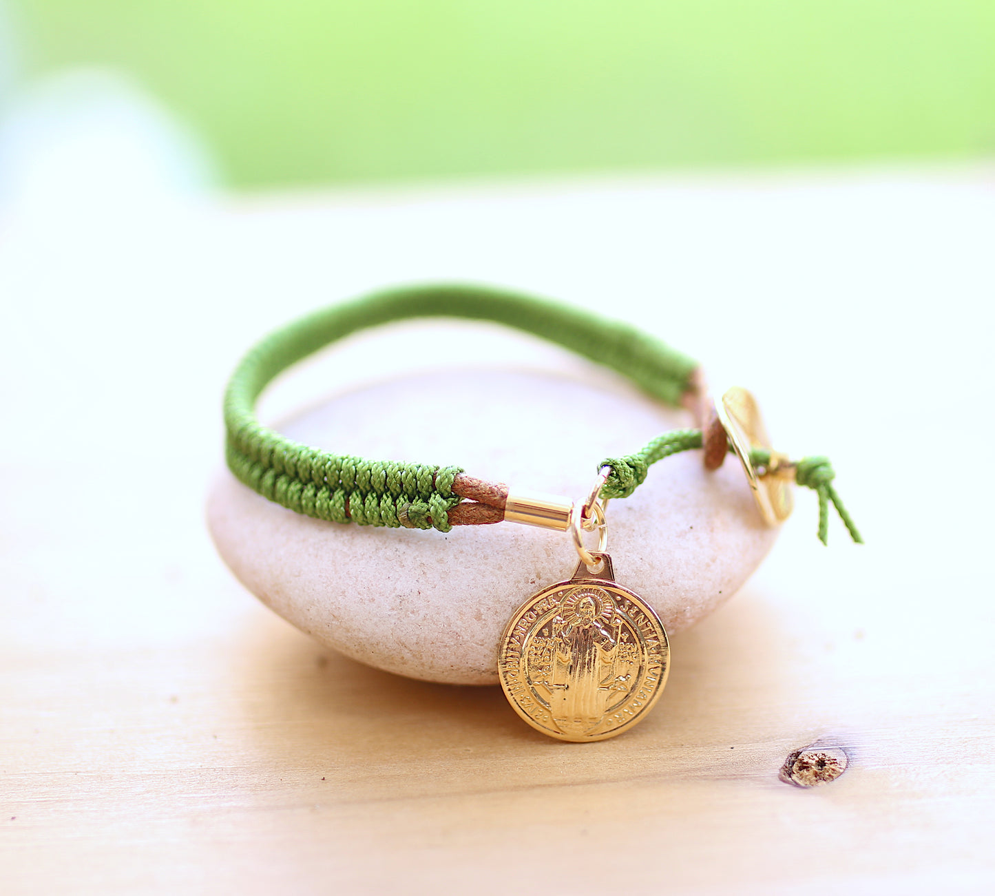 Green bracelet Saint Benedict
