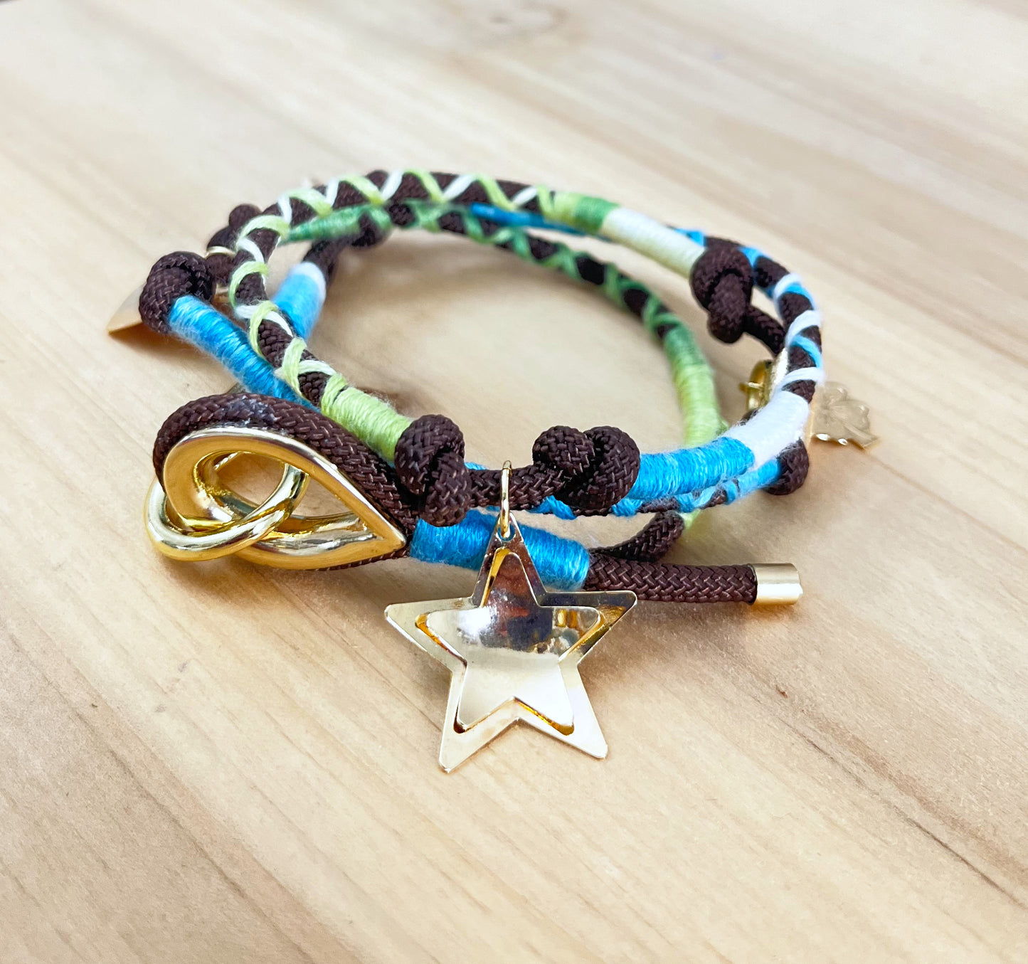 Brown and blue bracelet 23 inches