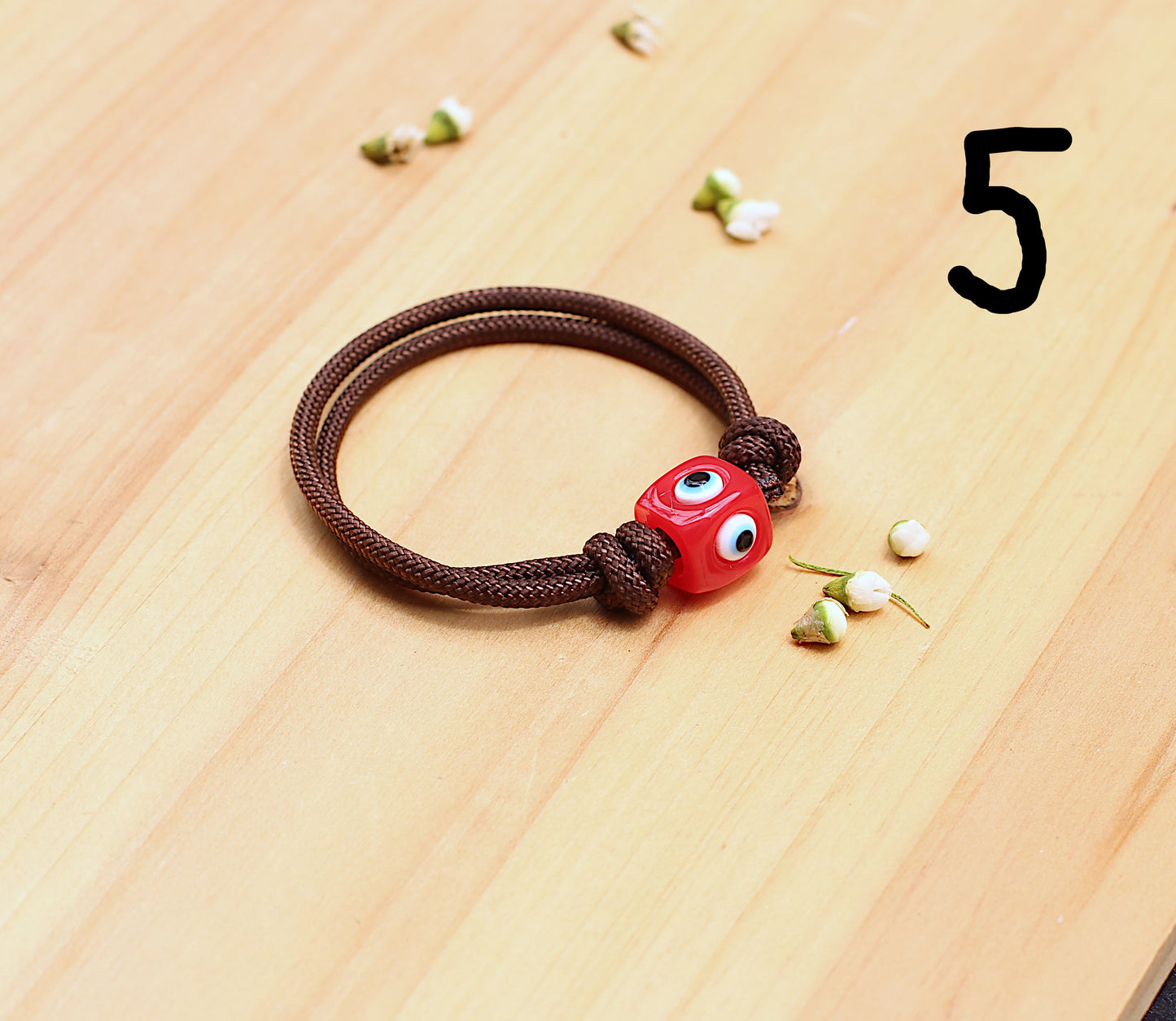 Sliding knot bracelets varied styles