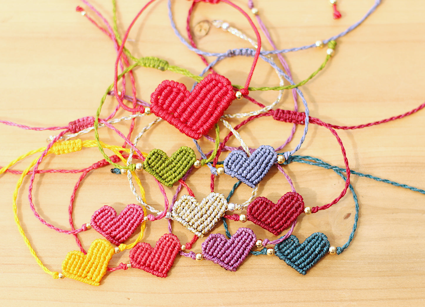 Macramé hearts bracelets