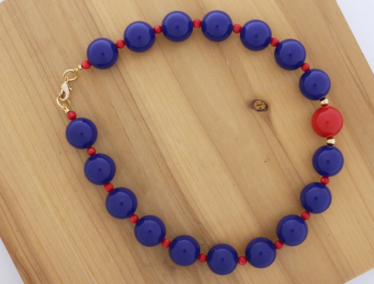 Blue Bubble gum necklace