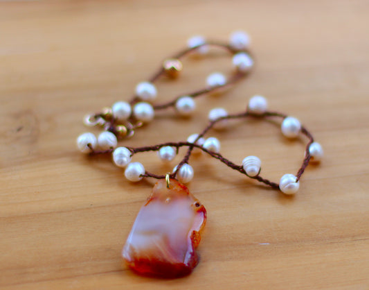 Brown Agate Necklace with pearls.