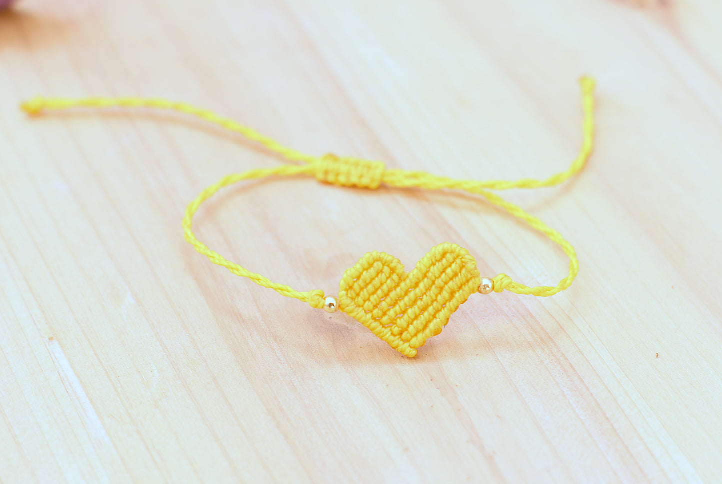 Macramé hearts bracelets