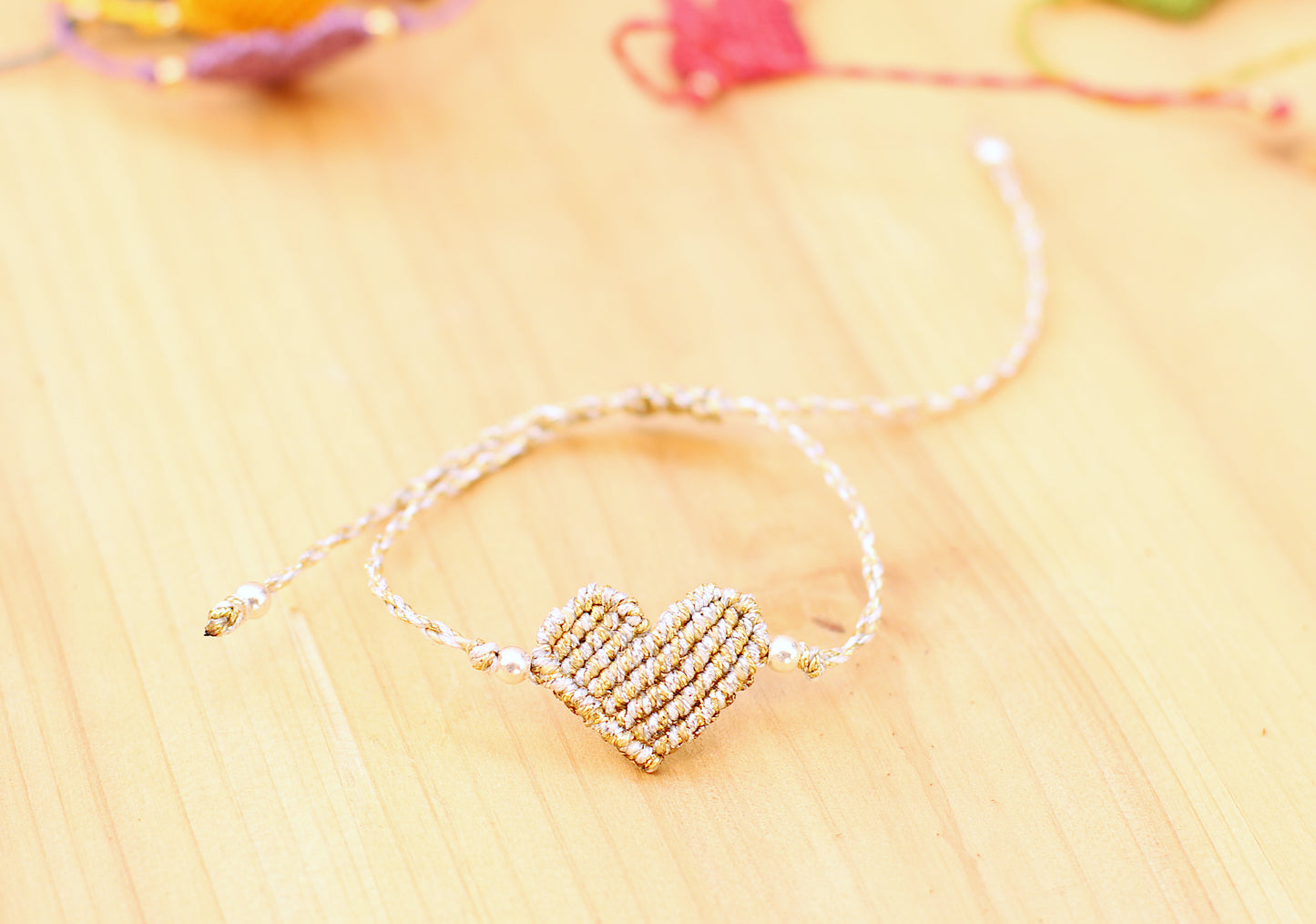 Macramé hearts bracelets
