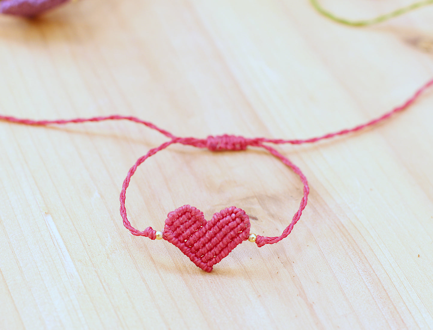 Macramé hearts bracelets