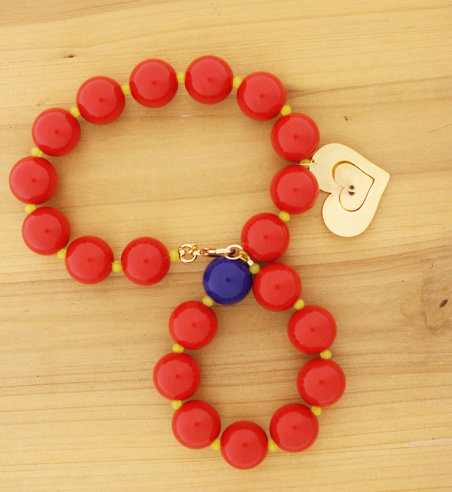 Bubble gum Necklace Red with heart charm