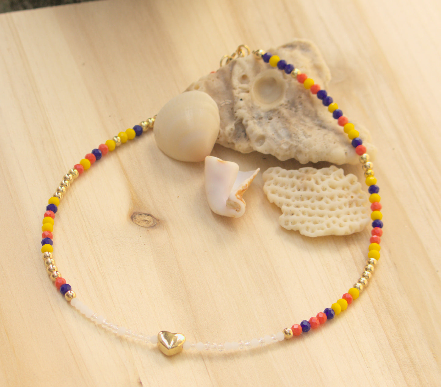 Yellow glass beads necklace with heart